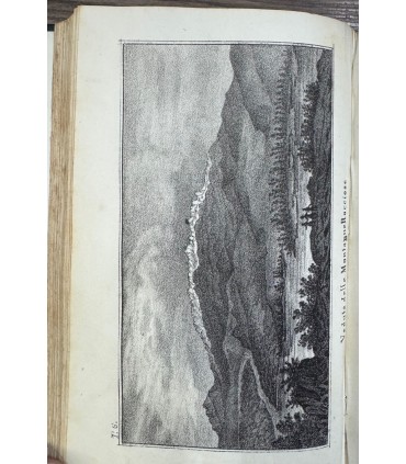 Viaggi alle montagne rocciose.