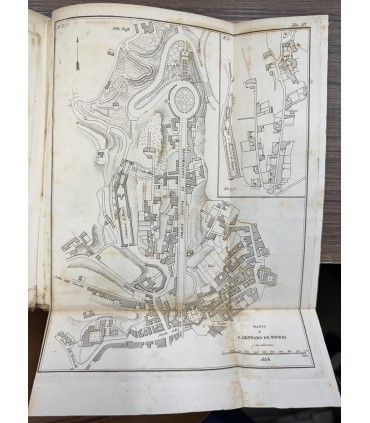 Guida per le catacombe di S. Gennaro de' poveri.