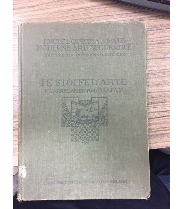 V. Le stoffe d'arte e l'arredamento della casa