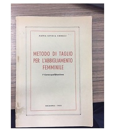 Metodo di taglio per l'abbigliamento femmine