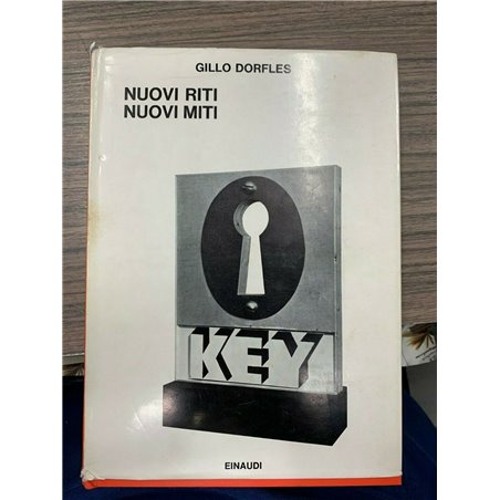 Nuovi riti. Nuovi miti