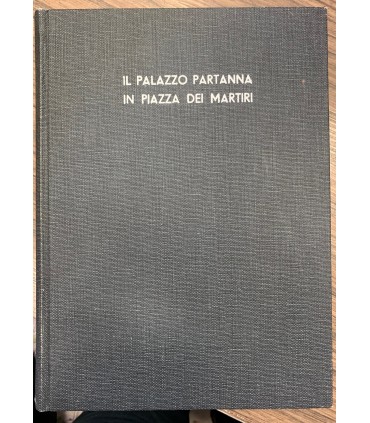 Il Palazzo Partanna in Piazza dei Martiri